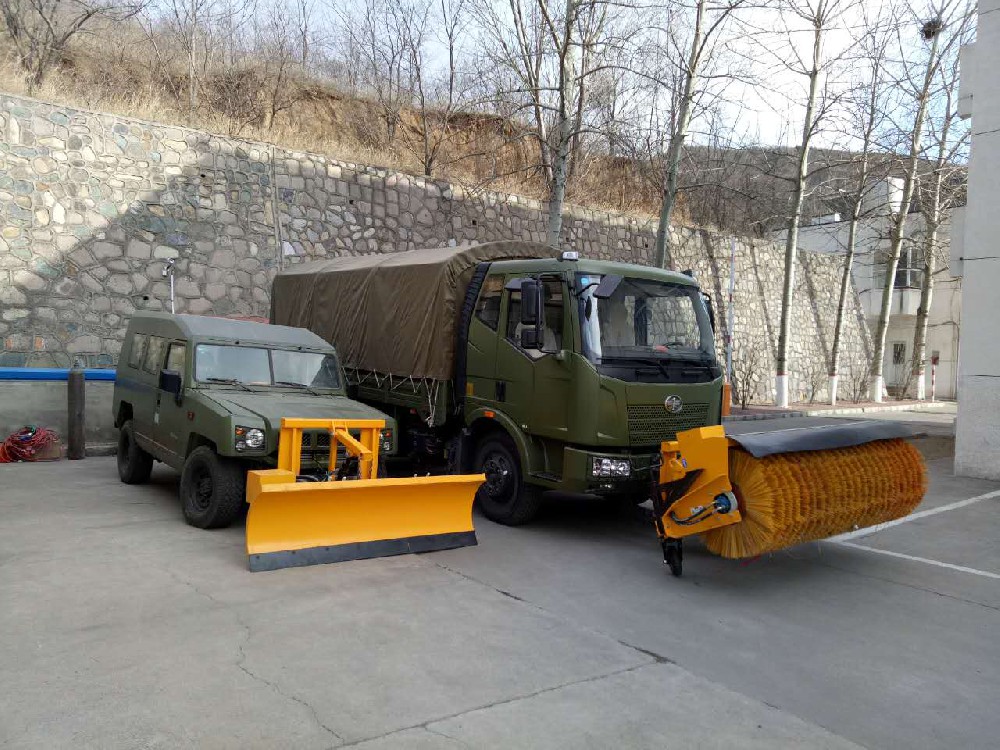 山東臨沂某部隊軍用除雪車案例